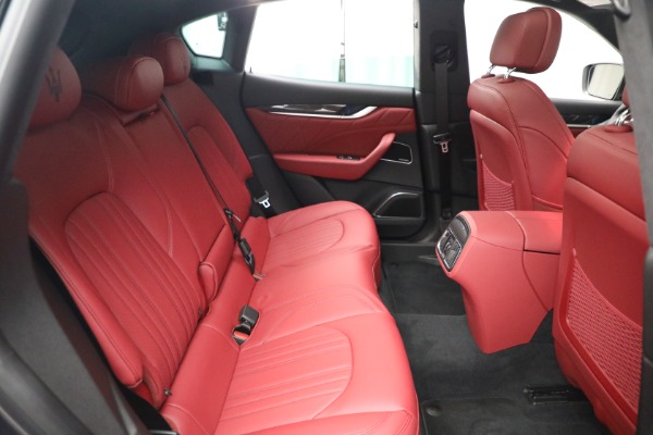 New 2023 Maserati Levante Modena for sale $112,645 at Alfa Romeo of Greenwich in Greenwich CT 06830 19