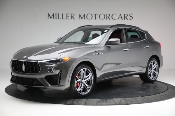 New 2023 Maserati Levante Modena for sale $112,645 at Alfa Romeo of Greenwich in Greenwich CT 06830 2