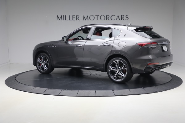 Used 2023 Maserati Levante Modena for sale $51,900 at Alfa Romeo of Greenwich in Greenwich CT 06830 4