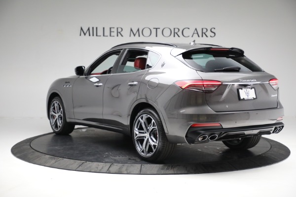New 2023 Maserati Levante Modena for sale $112,645 at Alfa Romeo of Greenwich in Greenwich CT 06830 5