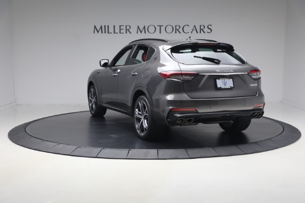 Used 2023 Maserati Levante Modena for sale $51,900 at Alfa Romeo of Greenwich in Greenwich CT 06830 5