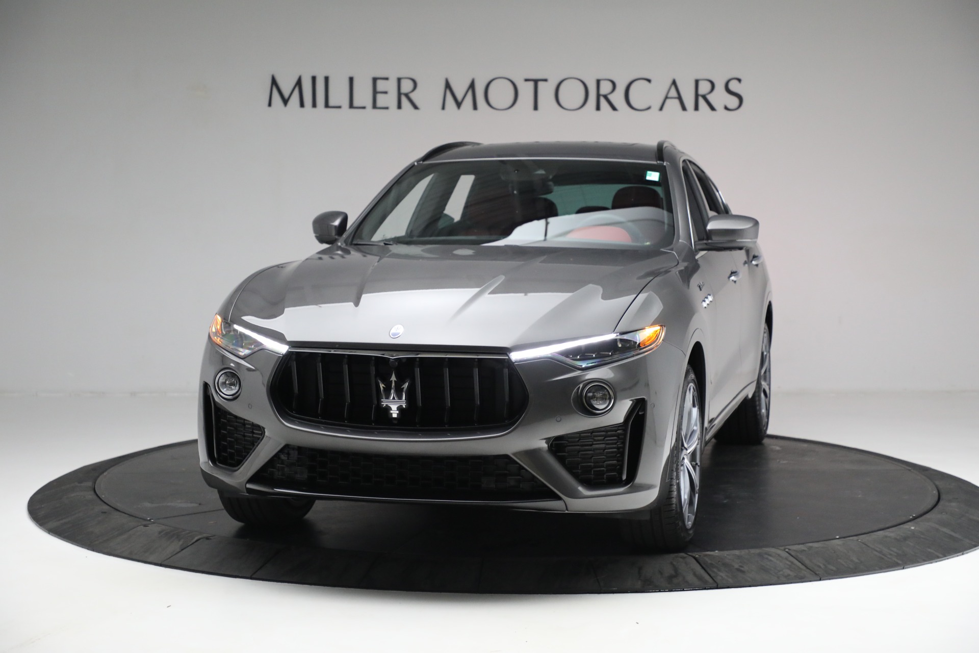 New 2023 Maserati Levante Modena for sale $112,645 at Alfa Romeo of Greenwich in Greenwich CT 06830 1