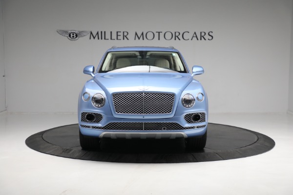 Used 2018 Bentley Bentayga W12 Signature for sale $129,900 at Alfa Romeo of Greenwich in Greenwich CT 06830 12