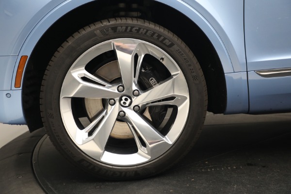 Used 2018 Bentley Bentayga W12 Signature for sale $129,900 at Alfa Romeo of Greenwich in Greenwich CT 06830 14