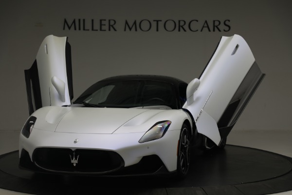 Used 2022 Maserati MC20 for sale Sold at Alfa Romeo of Greenwich in Greenwich CT 06830 2