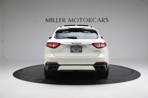 Used 2019 Maserati Levante TROFEO for sale Sold at Alfa Romeo of Greenwich in Greenwich CT 06830 7