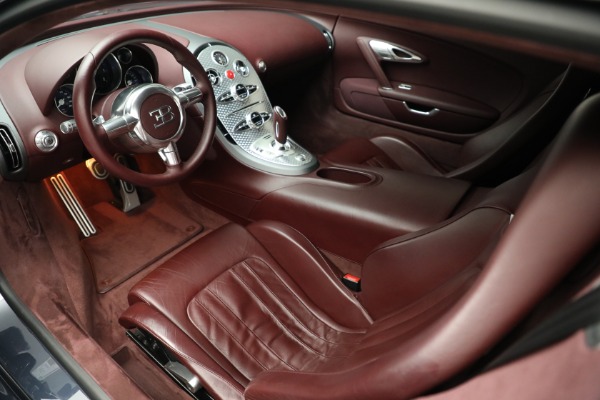 Used 2006 Bugatti Veyron 16.4 for sale Call for price at Alfa Romeo of Greenwich in Greenwich CT 06830 21