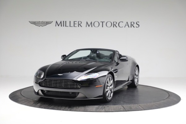 Used 2015 Aston Martin V8 Vantage GT Roadster for sale $109,900 at Alfa Romeo of Greenwich in Greenwich CT 06830 12