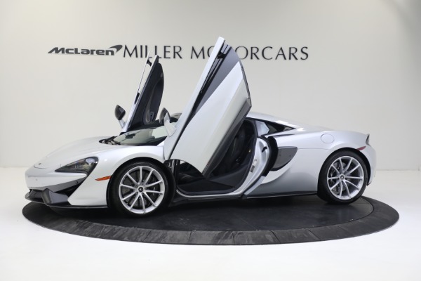 Used 2019 McLaren 570S for sale Sold at Alfa Romeo of Greenwich in Greenwich CT 06830 12