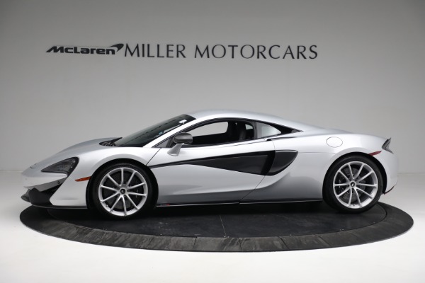 Used 2019 McLaren 570S for sale $187,900 at Alfa Romeo of Greenwich in Greenwich CT 06830 2