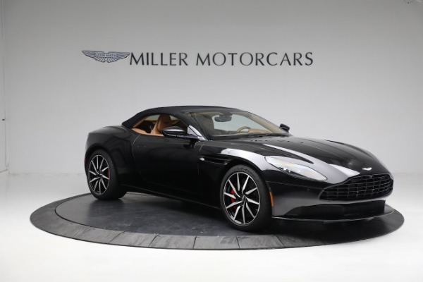 Used 2020 Aston Martin DB11 Volante for sale Sold at Alfa Romeo of Greenwich in Greenwich CT 06830 18