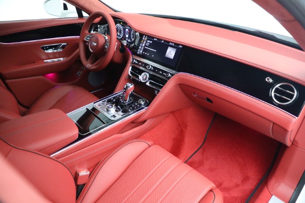 New 2022 Bentley Flying Spur V8 for sale $241,740 at Alfa Romeo of Greenwich in Greenwich CT 06830 22