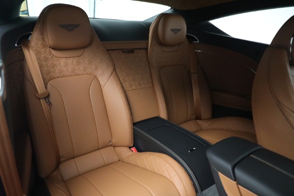 Used 2022 Bentley Continental GT V8 for sale $191,900 at Alfa Romeo of Greenwich in Greenwich CT 06830 24
