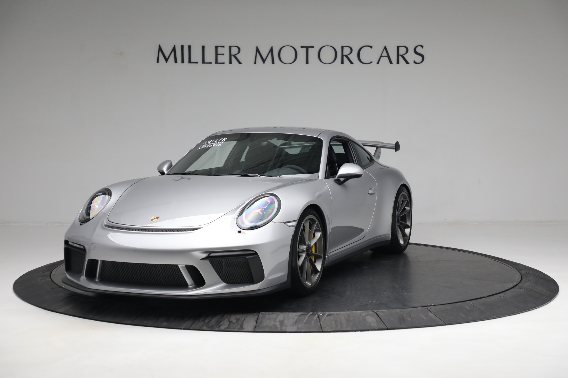 Used 2018 Porsche 911 GT3 for sale $204,900 at Alfa Romeo of Greenwich in Greenwich CT 06830 1