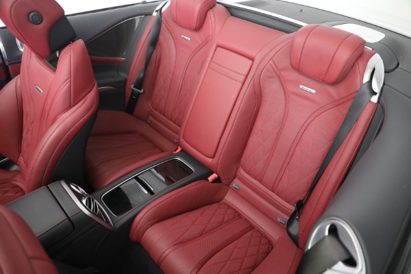 Used 2018 Mercedes-Benz S-Class AMG S 63 for sale $105,900 at Alfa Romeo of Greenwich in Greenwich CT 06830 16
