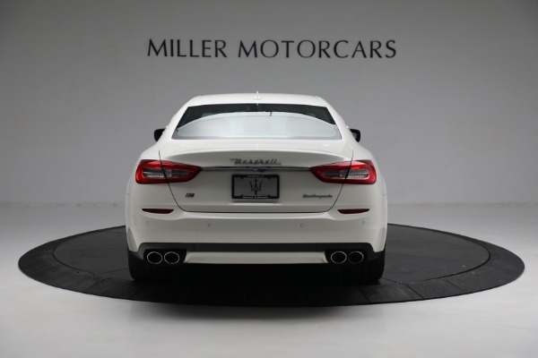 Used 2014 Maserati Quattroporte S Q4 for sale Sold at Alfa Romeo of Greenwich in Greenwich CT 06830 7