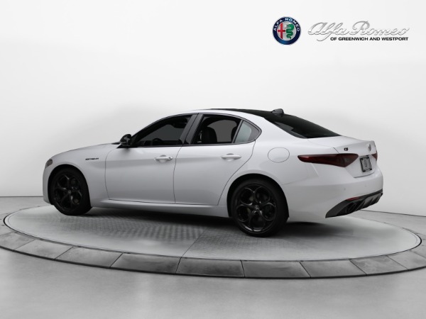 New 2023 Alfa Romeo Giulia Estrema for sale $55,610 at Alfa Romeo of Greenwich in Greenwich CT 06830 4