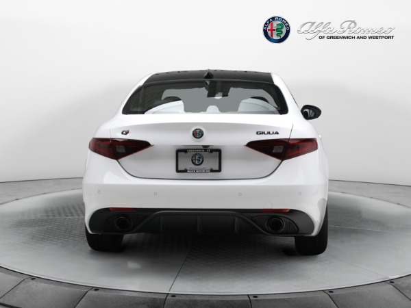 New 2023 Alfa Romeo Giulia Estrema for sale $55,610 at Alfa Romeo of Greenwich in Greenwich CT 06830 6