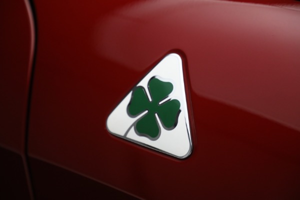 Used 2018 Alfa Romeo Giulia Quadrifoglio for sale $57,900 at Alfa Romeo of Greenwich in Greenwich CT 06830 27