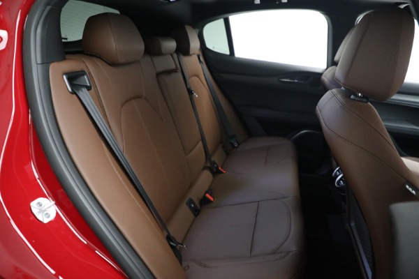 New 2023 Alfa Romeo Stelvio for sale $53,845 at Alfa Romeo of Greenwich in Greenwich CT 06830 27