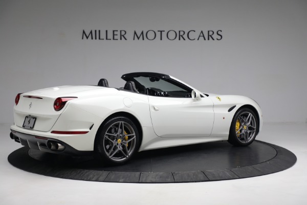 Used 2015 Ferrari California T for sale $157,900 at Alfa Romeo of Greenwich in Greenwich CT 06830 8