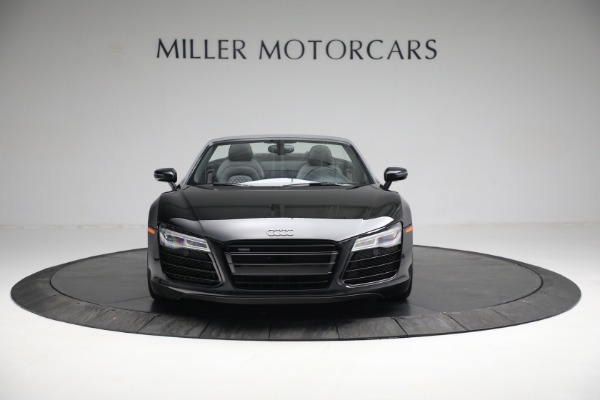 Used 2015 Audi R8 4.2 quattro Spyder for sale Sold at Alfa Romeo of Greenwich in Greenwich CT 06830 12