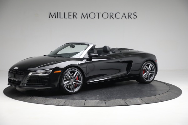 Used 2015 Audi R8 4.2 quattro Spyder for sale $109,900 at Alfa Romeo of Greenwich in Greenwich CT 06830 2
