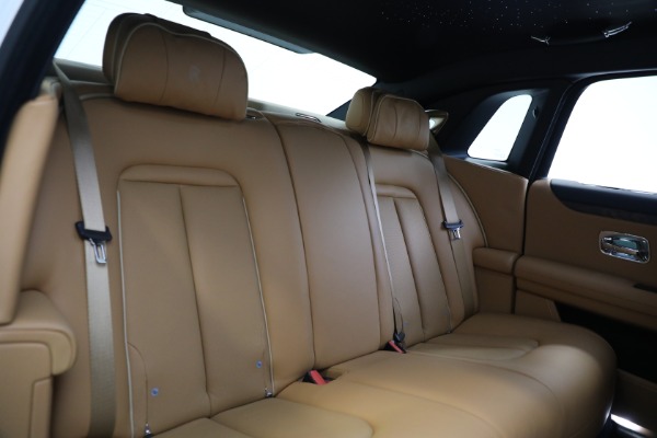 Used 2021 Rolls-Royce Ghost for sale Sold at Alfa Romeo of Greenwich in Greenwich CT 06830 18