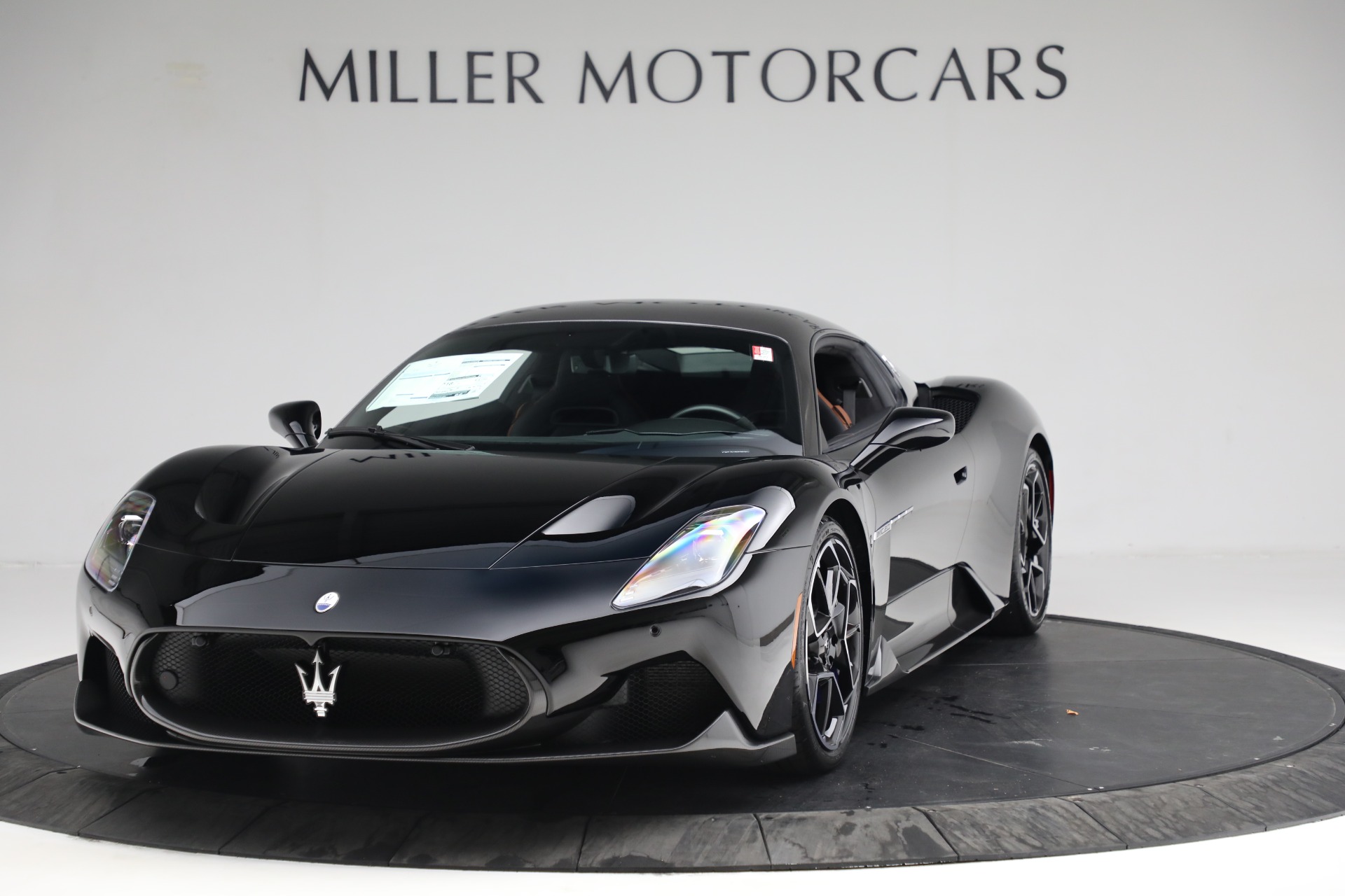 New 2022 Maserati MC20 for sale $293,045 at Alfa Romeo of Greenwich in Greenwich CT 06830 1