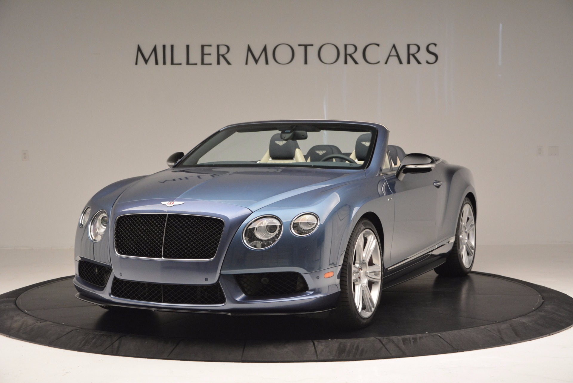 Used 2014 Bentley Continental GT V8 S Convertible for sale Sold at Alfa Romeo of Greenwich in Greenwich CT 06830 1