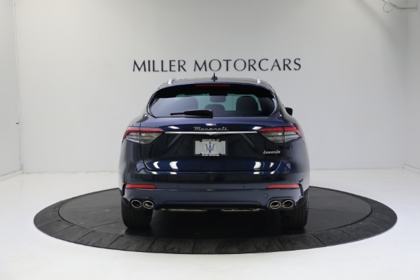 New 2023 Maserati Levante GT for sale $100,035 at Alfa Romeo of Greenwich in Greenwich CT 06830 10