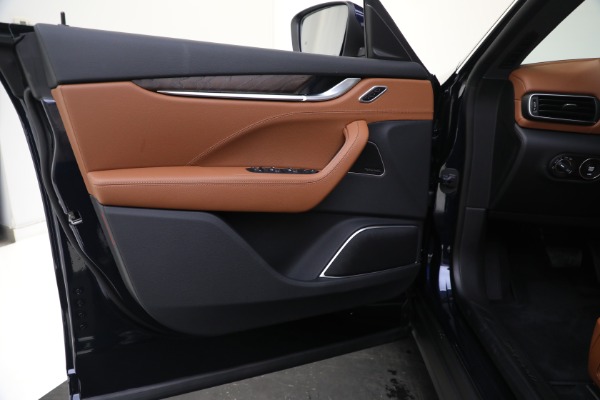 New 2023 Maserati Levante GT for sale $100,035 at Alfa Romeo of Greenwich in Greenwich CT 06830 24