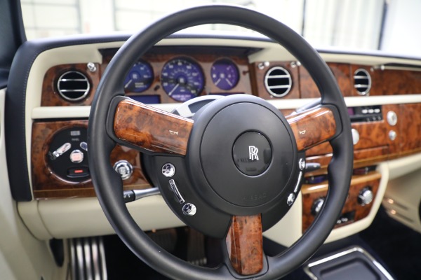 Used 2011 Rolls-Royce Phantom Drophead Coupe for sale Sold at Alfa Romeo of Greenwich in Greenwich CT 06830 28
