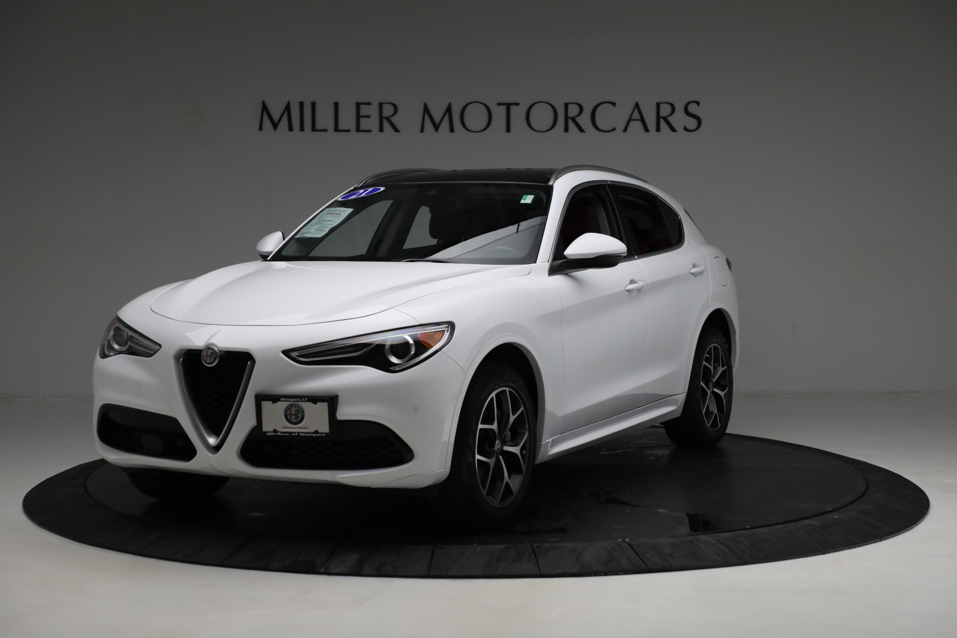 Used 2021 Alfa Romeo Stelvio TI for sale Sold at Alfa Romeo of Greenwich in Greenwich CT 06830 1