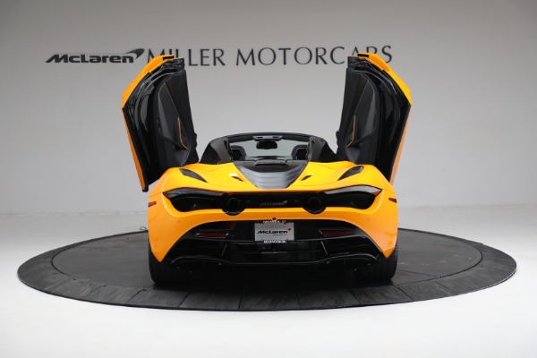 New 2022 McLaren 720S Spider Performance for sale Sold at Alfa Romeo of Greenwich in Greenwich CT 06830 16
