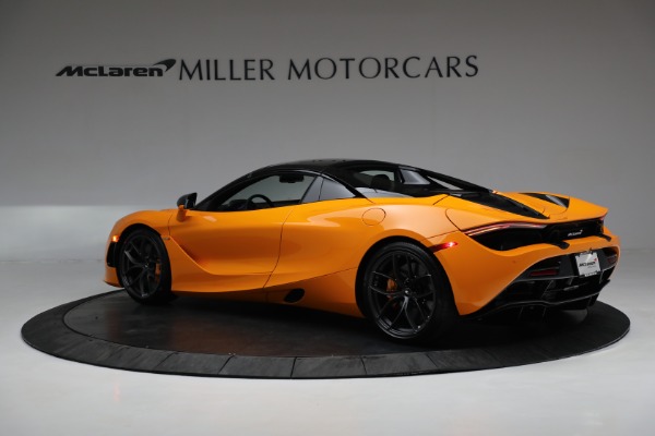 New 2022 McLaren 720S Spider Performance for sale Sold at Alfa Romeo of Greenwich in Greenwich CT 06830 23