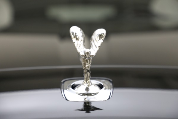Used 2019 Rolls-Royce Wraith for sale $285,895 at Alfa Romeo of Greenwich in Greenwich CT 06830 27