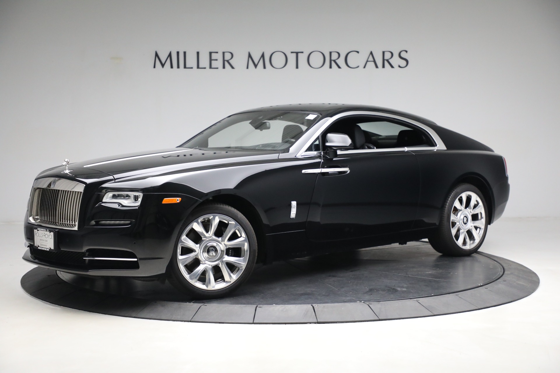 Used 2019 Rolls-Royce Wraith for sale $285,895 at Alfa Romeo of Greenwich in Greenwich CT 06830 1