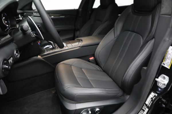 New 2023 Maserati Quattroporte Modena Q4 for sale $138,495 at Alfa Romeo of Greenwich in Greenwich CT 06830 15