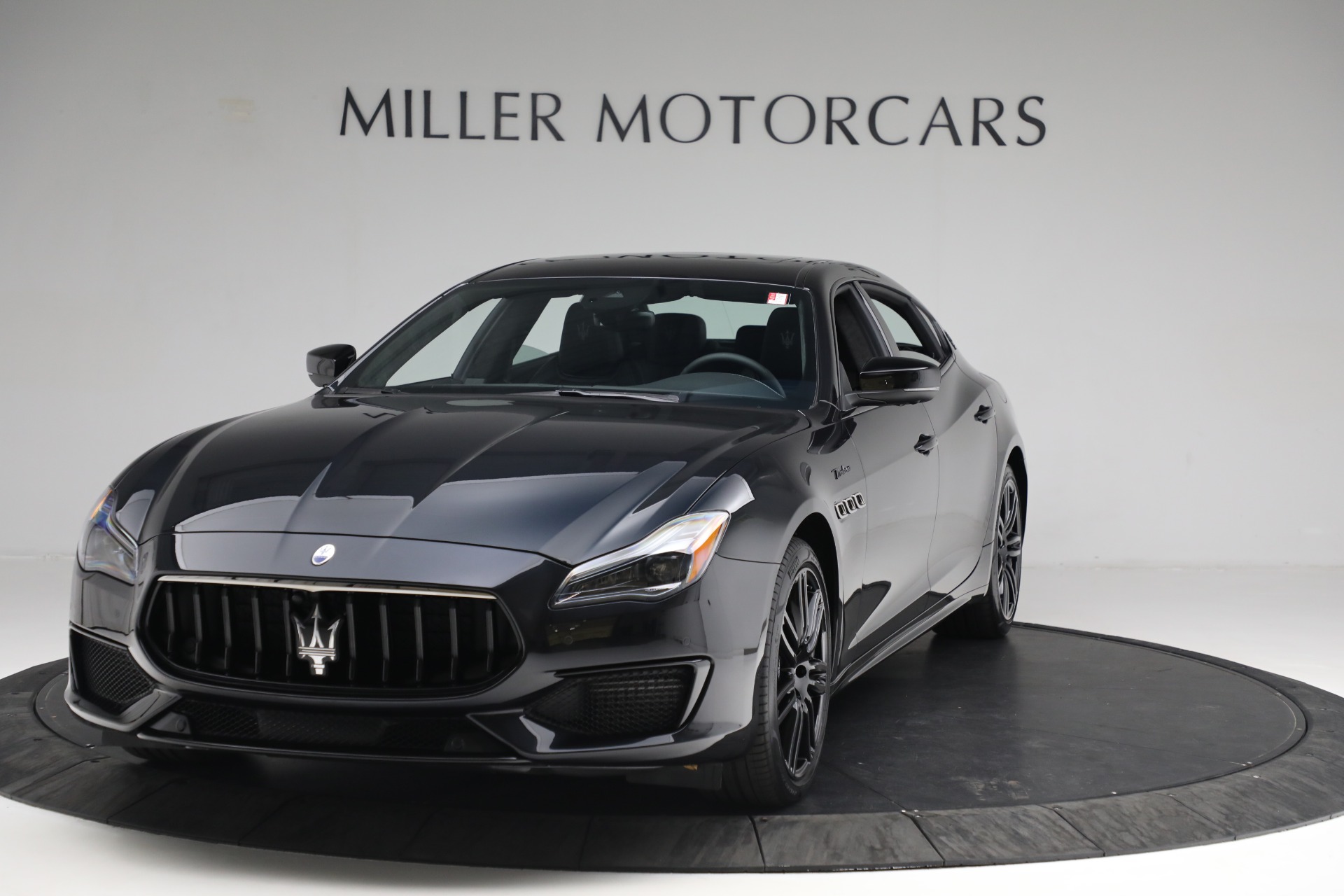 New 2023 Maserati Quattroporte Modena Q4 for sale $138,495 at Alfa Romeo of Greenwich in Greenwich CT 06830 1