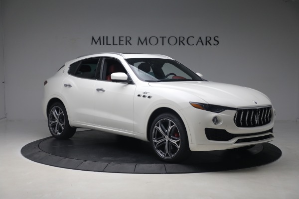 New 2023 Maserati Levante GT for sale $87,270 at Alfa Romeo of Greenwich in Greenwich CT 06830 12
