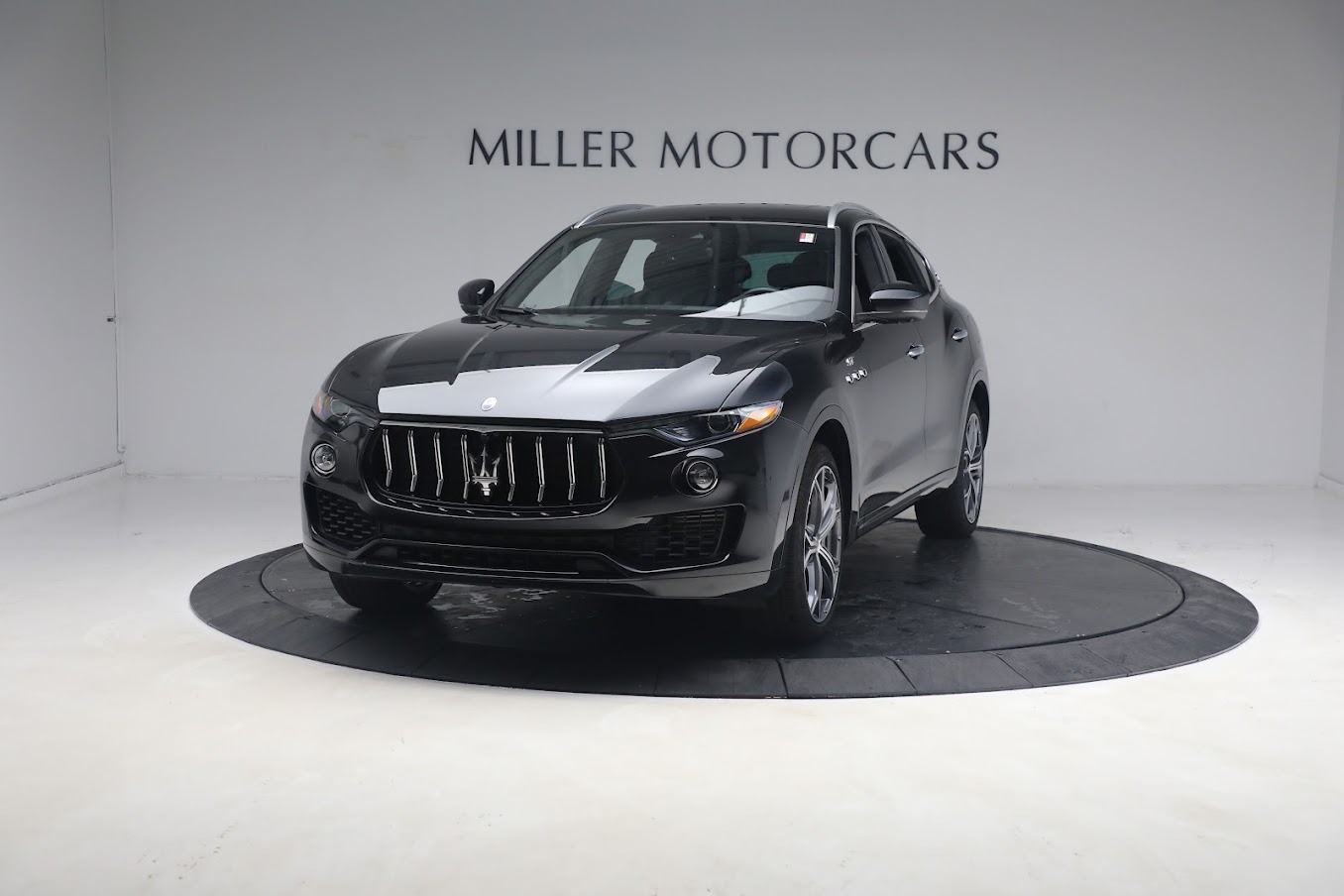 New 2023 Maserati Levante GT for sale $84,900 at Alfa Romeo of Greenwich in Greenwich CT 06830 1
