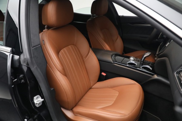 New 2023 Maserati Ghibli Modena Q4 for sale $89,847 at Alfa Romeo of Greenwich in Greenwich CT 06830 22