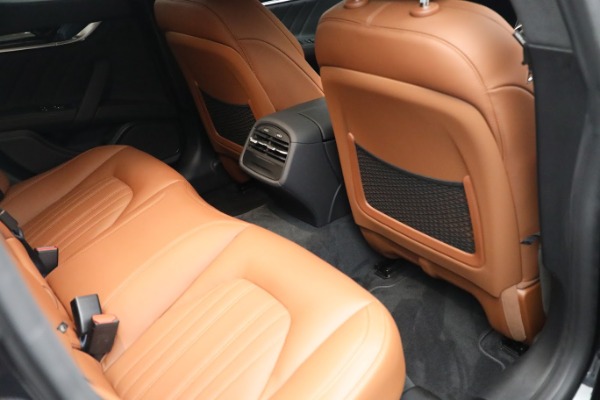 New 2023 Maserati Ghibli Modena Q4 for sale $89,847 at Alfa Romeo of Greenwich in Greenwich CT 06830 24
