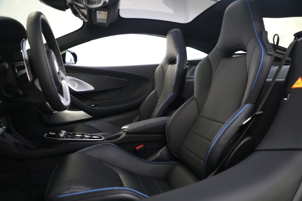 Used 2023 McLaren GT Luxe for sale $173,900 at Alfa Romeo of Greenwich in Greenwich CT 06830 24