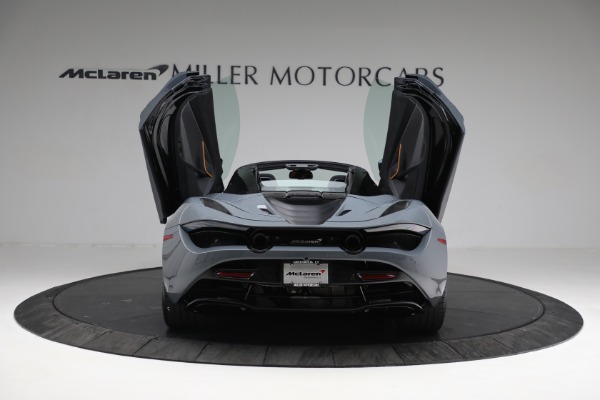 New 2022 McLaren 720S Spider Performance for sale Sold at Alfa Romeo of Greenwich in Greenwich CT 06830 13