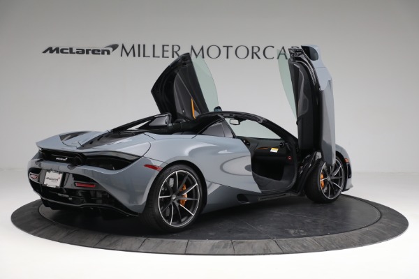 New 2022 McLaren 720S Spider Performance for sale Sold at Alfa Romeo of Greenwich in Greenwich CT 06830 14