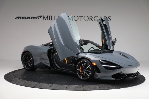 New 2022 McLaren 720S Spider Performance for sale Sold at Alfa Romeo of Greenwich in Greenwich CT 06830 16