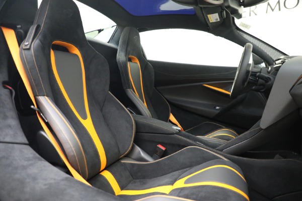 New 2022 McLaren 720S Spider Performance for sale $393,270 at Alfa Romeo of Greenwich in Greenwich CT 06830 22