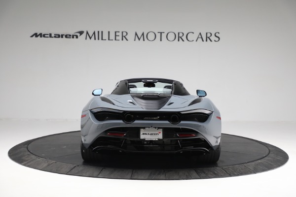 New 2022 McLaren 720S Spider Performance for sale $393,270 at Alfa Romeo of Greenwich in Greenwich CT 06830 4